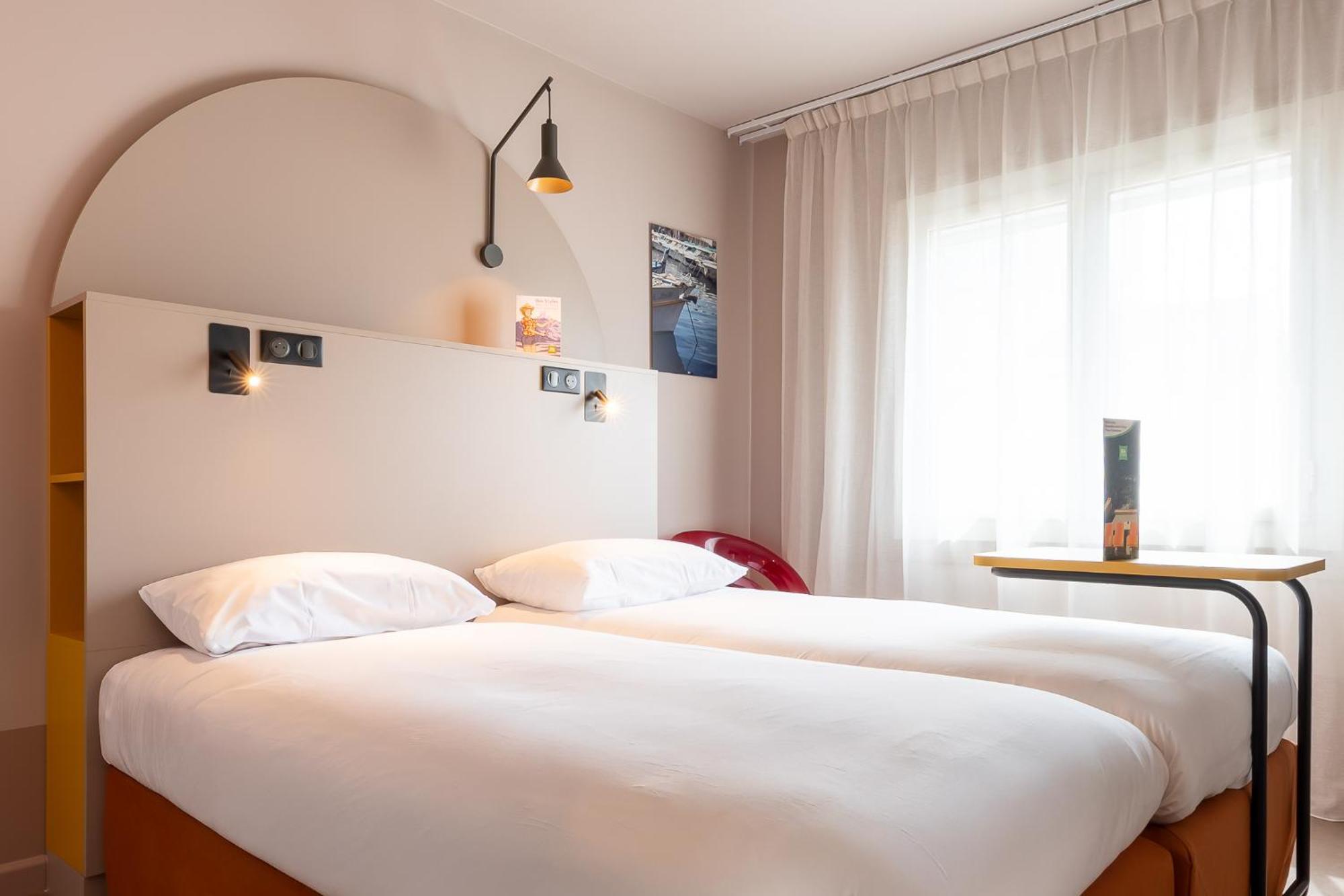 Ibis Styles Marseille Centre Prado Place Castellane Exterior photo
